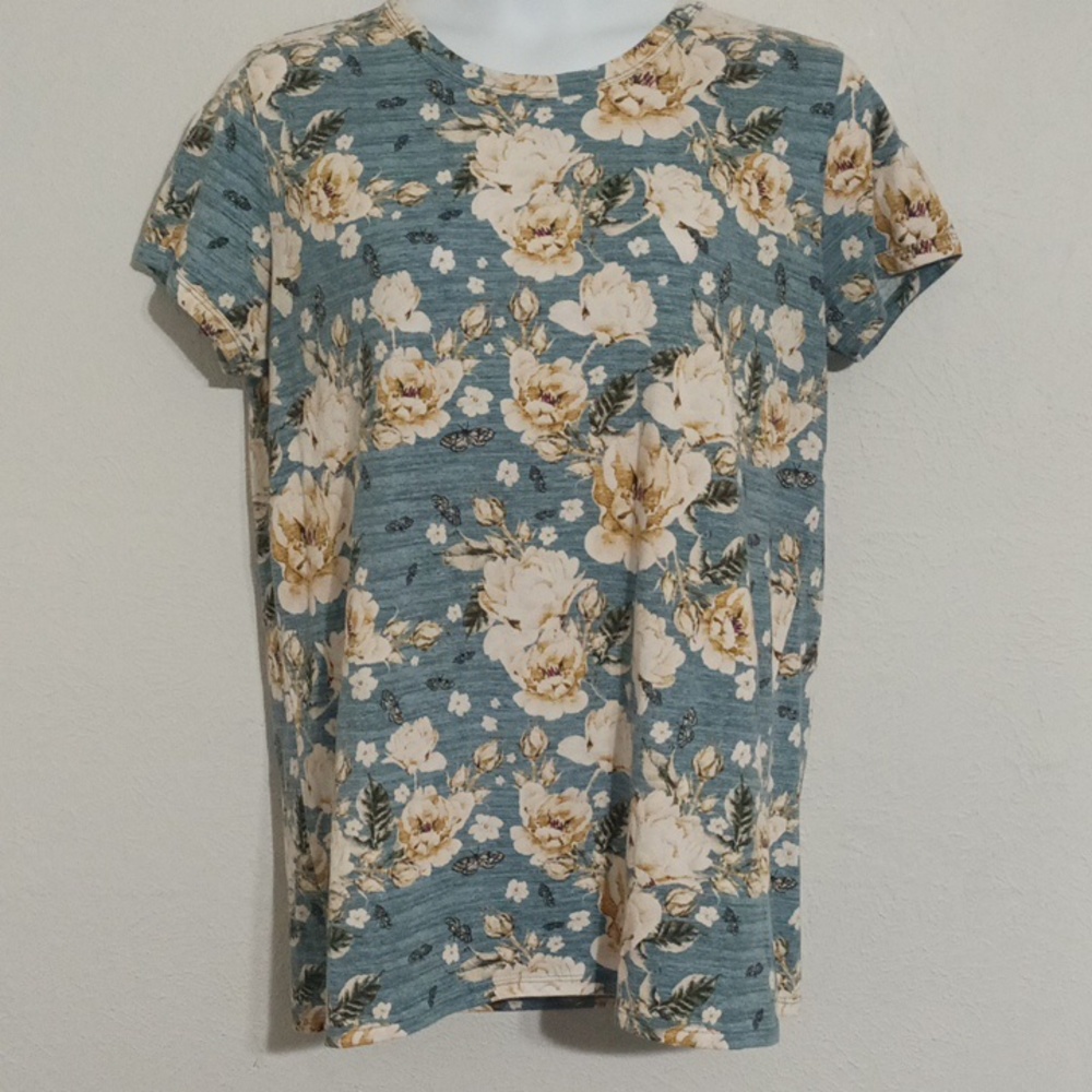 LuLaRoe blue floral short sleeve top
